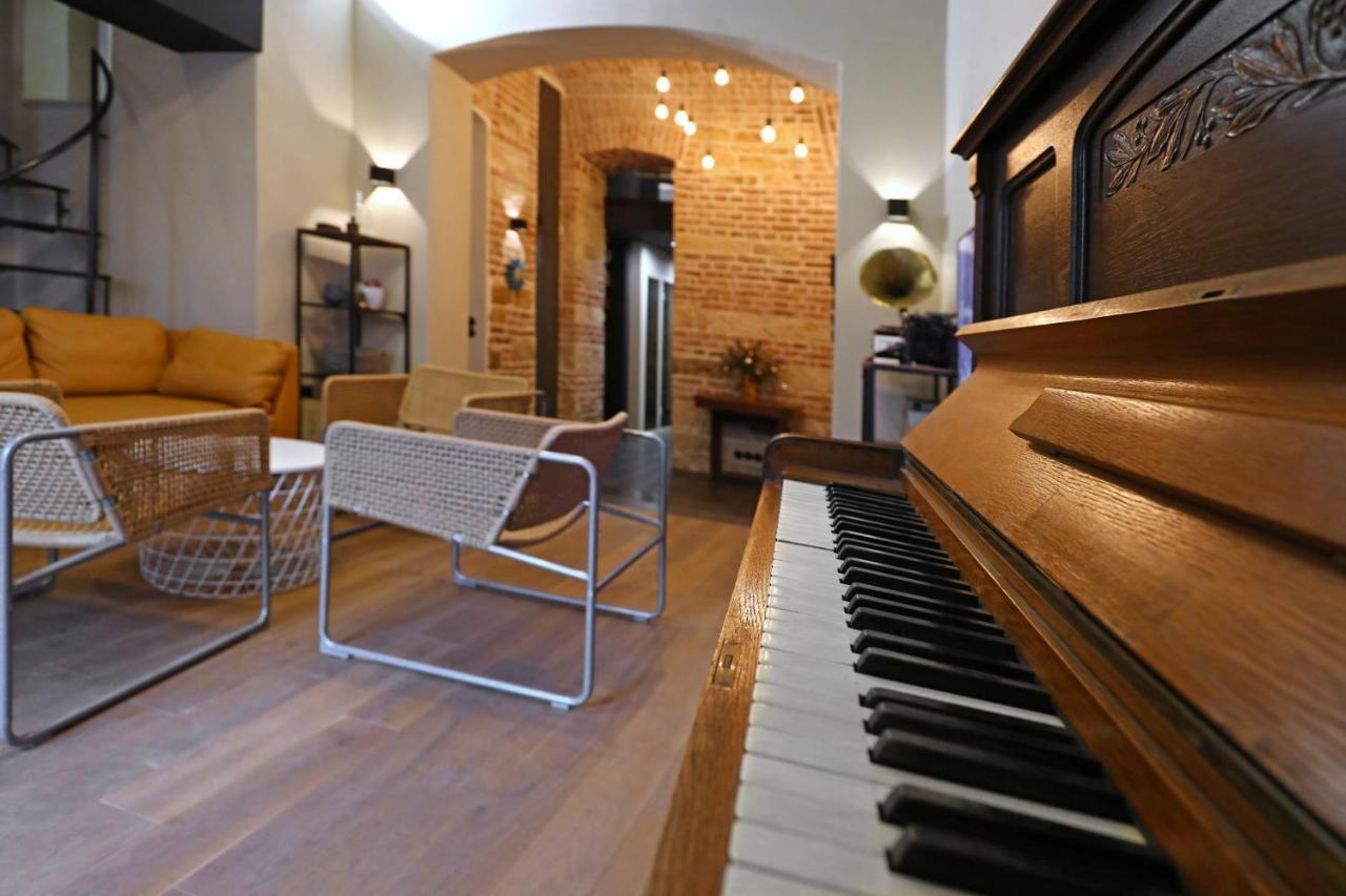 American Loft In The Heart Of Прага Екстер'єр фото
