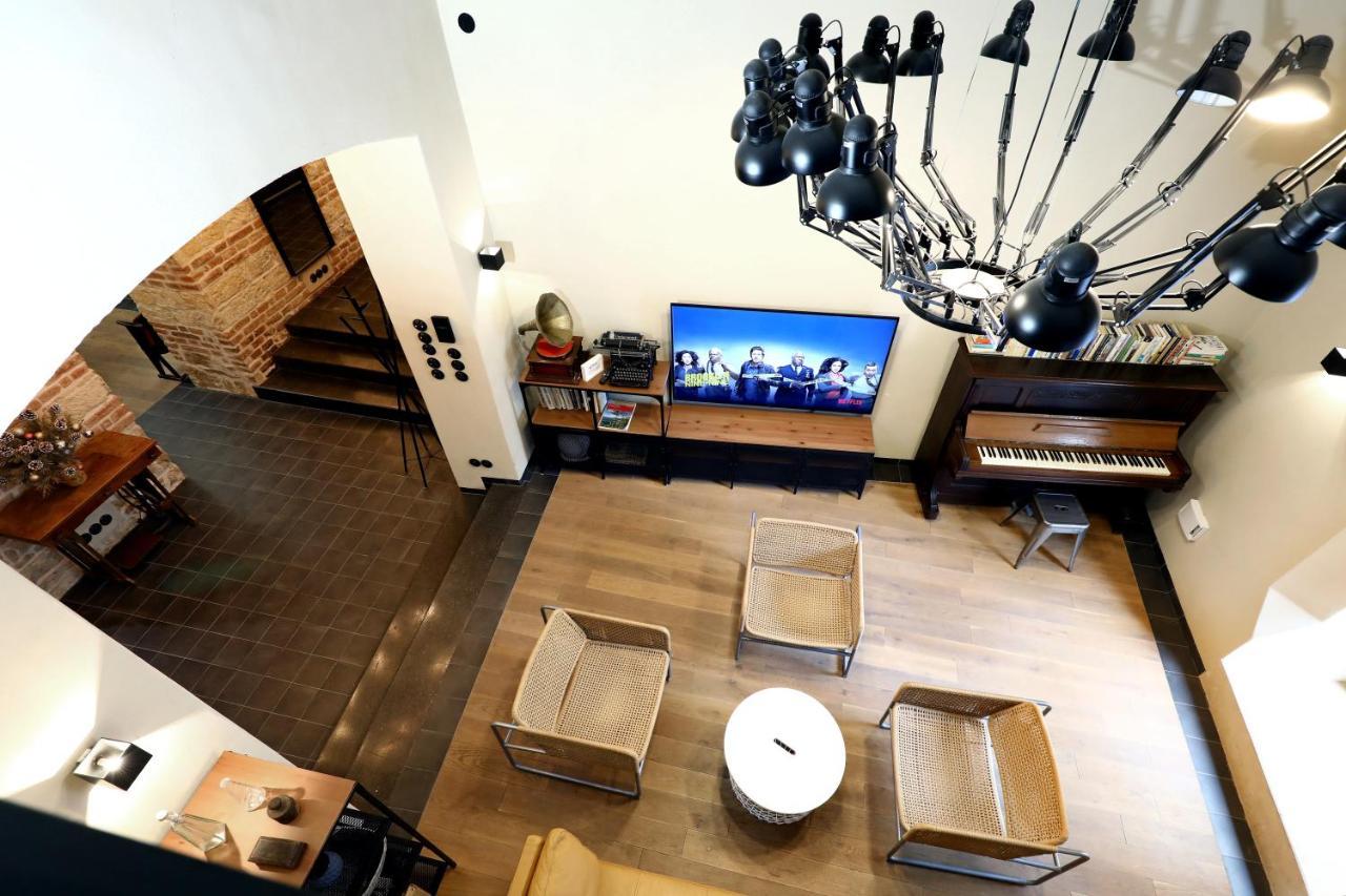 American Loft In The Heart Of Прага Екстер'єр фото